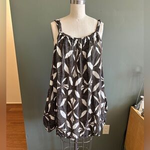 Anthropologie Gauze Bubble-Hem Mini Dress Black Motif size small